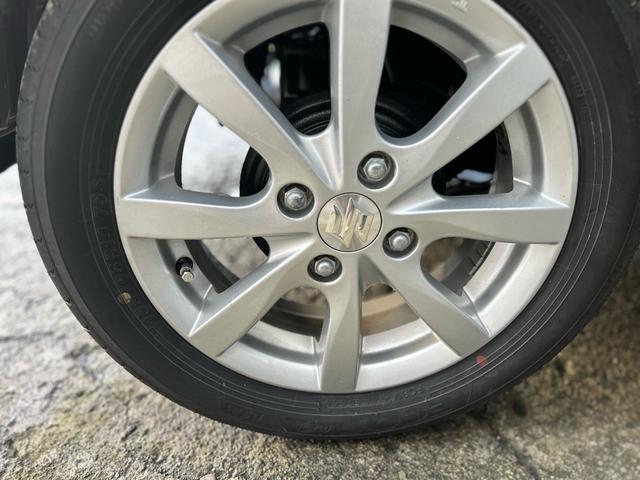 ワゴンＲ ＦＸリミテッド　４ＷＤ　１２月　エンジンスターター付です　ＦＸリミテッド　寒冷地仕様　シートヒーター　オートエアコン　スマートキー　１４インチＡＷ　シートリフター（15枚目）