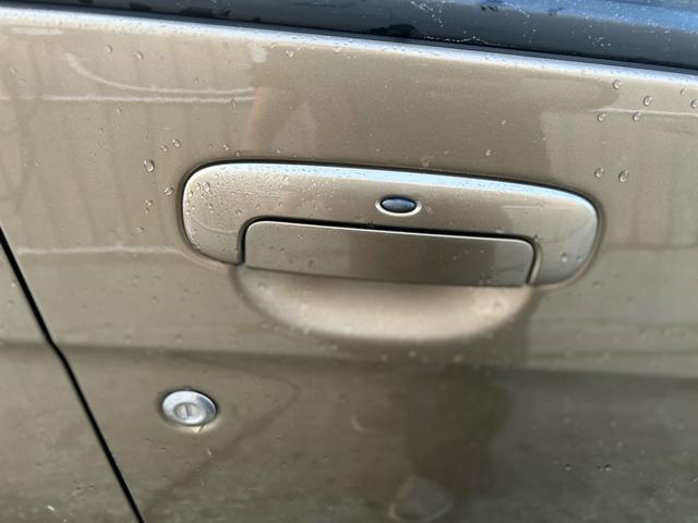 アイ Ｇ　４ＷＤ　ターボモデル　キーフリー　エンジンスターター付き　純正ホイル２セット（47枚目）