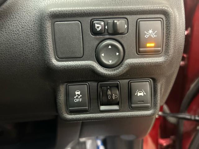 ノート X FOUR Vセレクション+セーフティ 4WD(27枚目)