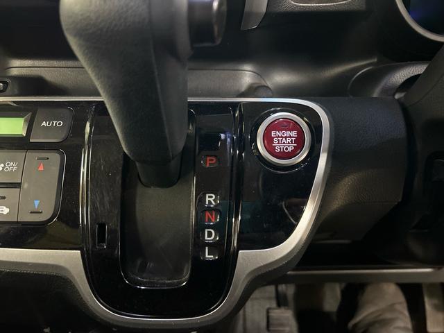 �T���͊e��A�W����ɏo�X���Ă��܂��B�������X�����c�Ƃ��Ă���܂��̂Ő��񂲗��X���������B