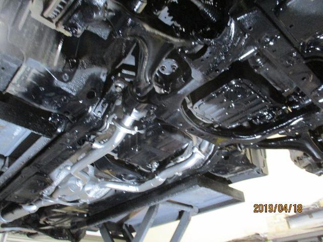 ロイヤルサルーンi-Four Sパッケージ 4WD(8枚目)