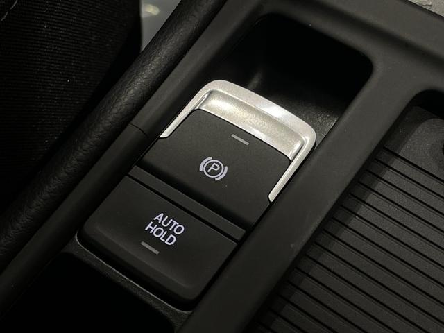 TSI 4モーション 4WD バックカメラ クルーズコントロール オートライト 純正メモリナビ Bluetoothオーディオ プッシュスタート 18インチ社外アルミホイール HIDヘッドライト フロントフォグランプ(52枚目)