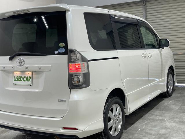 ZS 4WD 夏冬タイヤ付き 両側電動スライドドア スマートキー プッシュスタート HIDヘッドライト パドルシフト ETC タイミングベルト交換不要車 純正アルミホイル 盗難防止装置(53枚目)