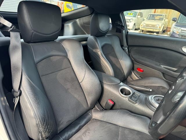 フェアレディZ バージョンT ロッソモデロ製マフラー社外19インチアルミホイール純正HDDナビバックカメラスマートキープッシュスタート運転席助手席パワーシート運転席助手席シートヒーターVDCETCステアリングスイッチ(10枚目)