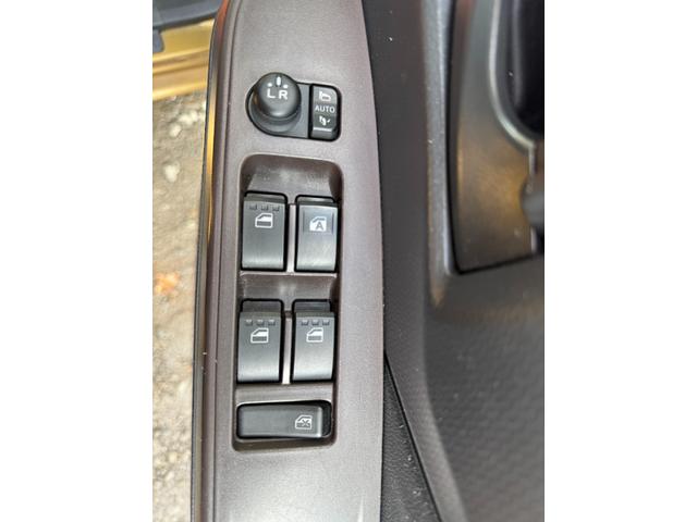 タンク G S 衝突軽減ブレーキ!両側パワースライドドア!アイドリングストップ!Bluetooth対応ナビ!地デジ!バックカメラ!シートヒーター!ETC!エンジンスターター!スマートキー!クルーズコントロール!(22枚目)