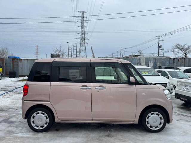 ムーヴキャンバス Ｘ　ＳＡＩＩ　Ｂｌｕｅｔｏｏｔｈ対応ナビ！地デジ！スマートキー！エンジンスターター！オートエアコン！オートライト！夏冬タイヤ！プッシュスタート！（7枚目）