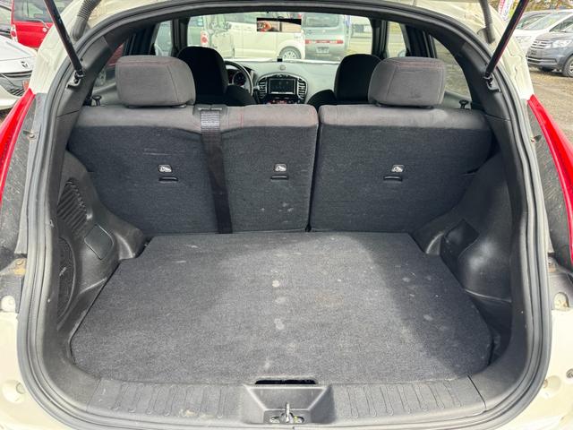 ジューク 　ＮＩＳＭＯ！左ハンドル！６ＭＴ！ＦＦ！ターボ！車高調！ＷＯＲＫエモーション１７インチＡＷ！社外マフラー！社外エアクリ！Ｂｌｕｅｔｏｏｔｈ対応社外ナビ！地デジ！バックカメラ！運転席、助手席レカロシート（19枚目）