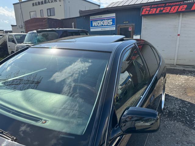 ＧＳ３００ 　左ハンドル！サンルーフ！エイムゲインフルエアロ！ＫＢＲＥＡＫ４本出しマフラー！車高調！エイムゲイン１９インチＡＷ！キーレス！社外ナビ！地デジ！本革シート！パワーシート！社外ヘッドライト！ＥＴＣ！（24枚目）