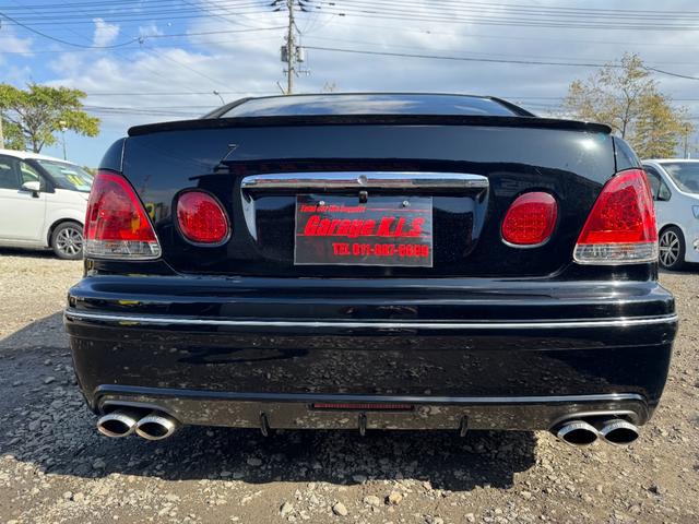 ＧＳ３００ 　左ハンドル！サンルーフ！エイムゲインフルエアロ！ＫＢＲＥＡＫ４本出しマフラー！車高調！エイムゲイン１９インチＡＷ！キーレス！社外ナビ！地デジ！本革シート！パワーシート！社外ヘッドライト！ＥＴＣ！（26枚目）