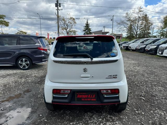 アルトターボＲＳ ベースグレード　５ＡＧＳ！Ｂｌｕｅｔｏｏｔｈ対応ナビ！バックカメラ！地デジ！シートヒーター！スマートキー！エンジンスターター！前後ドライブレコーダ！ＥＴＣ！ブレーキ軽減システム！アイドリングストップ！オートライト！（5枚目）