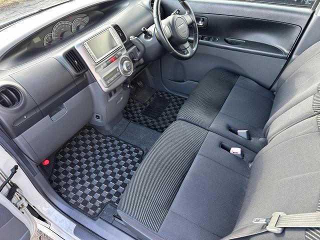 タント カスタムＲＳ（10枚目）