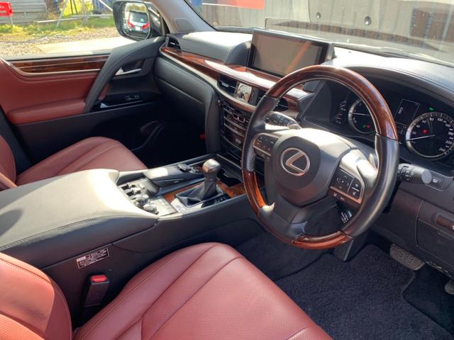 4WD/OneOwner/Sunroof/Navi/CD/DVD/AW/No-accidents/LeatherSeat/PowerSeat/BackCamera/NonSmoking
