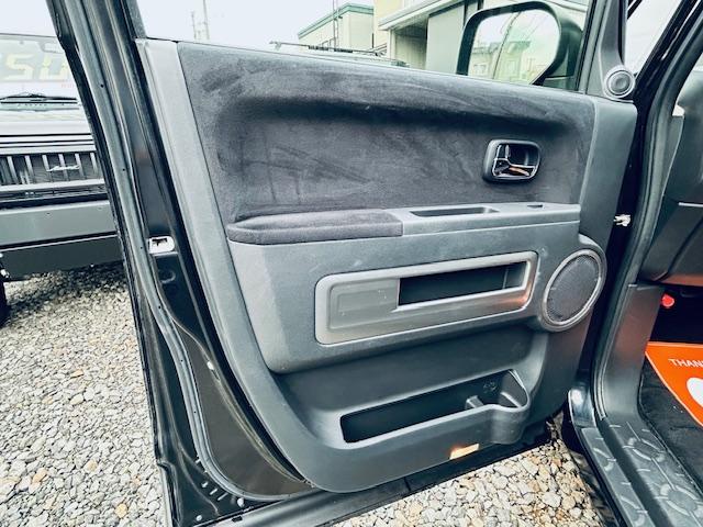 デリカＤ：５ Ｇ　パワーパッケージ　４ＷＤ／本州仕入／ナビフルセグ／バックカメラ／フリップダウンモニター／両側パワースライドドア／ビルトインＥＴＣ／ＨＩＤ／８人乗り／（35枚目）