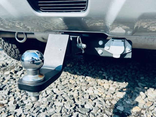 エクストレイル ２０Ｘ　エマージェンシーブレーキパッケージ　４ＷＤ／本州仕入／社外１６インチＡＷ／グッドリッチＡＴタイヤ／オーバーフェンダー／ヒッチメンバー／ルーフキャリア／Ｂカメラ／ＥＴＣ／シートヒーター／ディスプレイオーディオ／（12枚目）