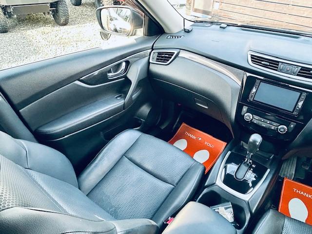 エクストレイル ２０Ｘ　エマージェンシーブレーキパッケージ　４ＷＤ／本州仕入／社外１６インチＡＷ／グッドリッチＡＴタイヤ／オーバーフェンダー／ヒッチメンバー／ルーフキャリア／Ｂカメラ／ＥＴＣ／シートヒーター／ディスプレイオーディオ／（25枚目）