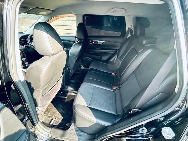 エクストレイル ２０Ｘ　エマージェンシーブレーキパッケージ　４ＷＤ／本州仕入／社外１６インチＡＷ／グッドリッチＡＴタイヤ／オーバーフェンダー／ヒッチメンバー／ルーフキャリア／Ｂカメラ／ＥＴＣ／シートヒーター／ディスプレイオーディオ／（29枚目）