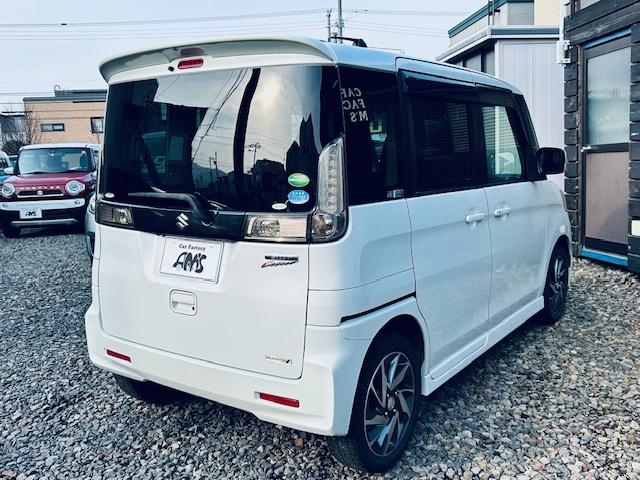 スペーシアカスタム ＴＳ　４ＷＤ／ナビフルセグ／バックカメラ／ブルートゥース／ターボ／両側パワースライドドア／シートヒーター／夏冬タイヤ／スマートキー／ウィンカーミラー／（7枚目）