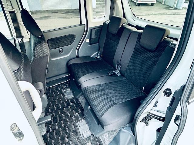 スペーシアカスタム ＴＳ　４ＷＤ／ナビフルセグ／バックカメラ／ブルートゥース／ターボ／両側パワースライドドア／シートヒーター／夏冬タイヤ／スマートキー／ウィンカーミラー／（17枚目）