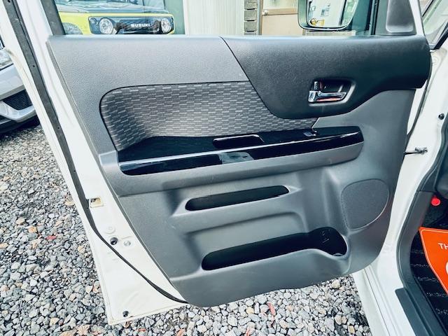 スペーシアカスタム ＴＳ　４ＷＤ／ナビフルセグ／バックカメラ／ブルートゥース／ターボ／両側パワースライドドア／シートヒーター／夏冬タイヤ／スマートキー／ウィンカーミラー／（32枚目）