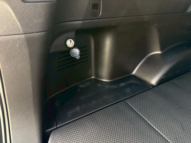 エクストレイル 20GT S 本州仕入/T31最終型クリーンディーゼル・6速AT/新品TOYOオプカンRTタイヤ&デイトナ/防水シート/ナビ・TV・Bluetooth・Bカメラ/後席モニター/インテリキー/HID/ドラレコ/ETC(62枚目)