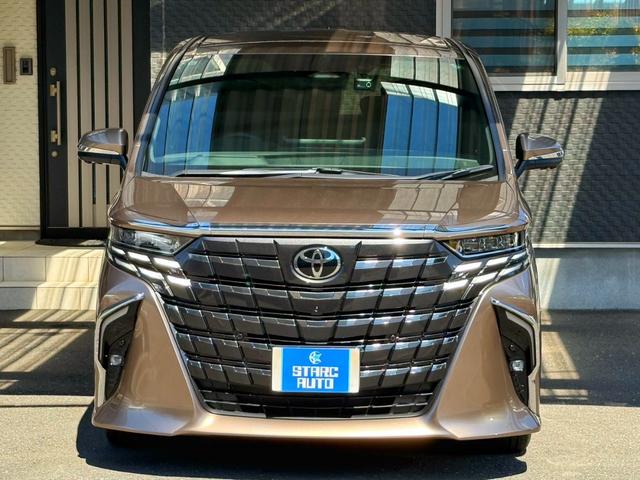 アルファード Ｚ　プレシャスレオブロンド／メーカーフルＯＰ／寒冷地／ムーンルーフ／トヨタチームメイト／ユニバーサルステップ／カラーＨＵＤ／デジタルインナーミラー／ＩＴＳコネクト／１３．２型後席モニタ／シグネチャーイルミ（15枚目）