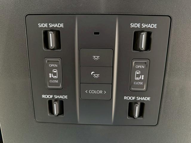 アルファード Ｚ　プレシャスレオブロンド／メーカーフルＯＰ／寒冷地／ムーンルーフ／トヨタチームメイト／ユニバーサルステップ／カラーＨＵＤ／デジタルインナーミラー／ＩＴＳコネクト／１３．２型後席モニタ／シグネチャーイルミ（26枚目）