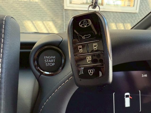 アルファード Ｚ　プレシャスレオブロンド／メーカーフルＯＰ／寒冷地／ムーンルーフ／トヨタチームメイト／ユニバーサルステップ／カラーＨＵＤ／デジタルインナーミラー／ＩＴＳコネクト／１３．２型後席モニタ／シグネチャーイルミ（39枚目）