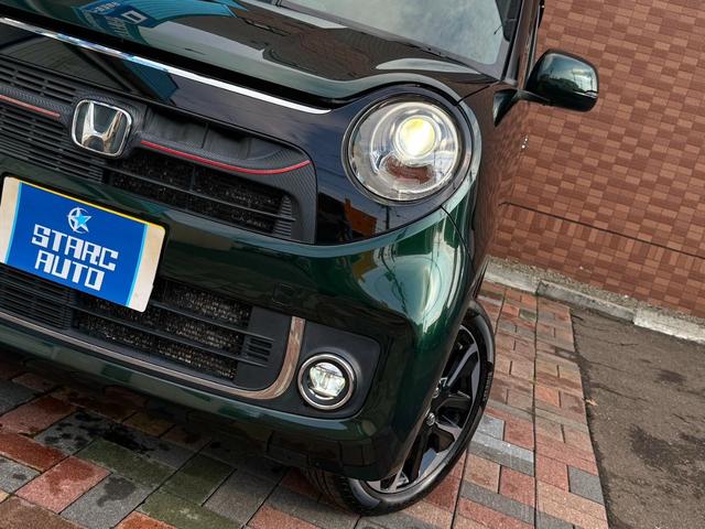 オートライト機能付プロジェクターＨＩＤ＆ＬＥＤフォグ付きで夜道の運転も安心♪