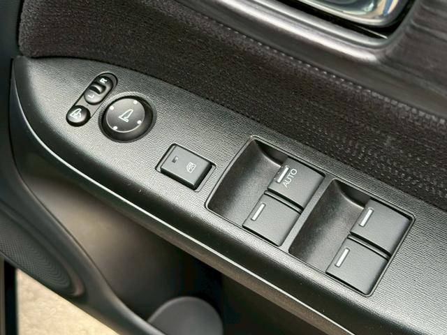 納得の中古車選びのお手伝いをさせて下さい！掲載箇所にない『この部分が見たい』というご要望があれば画像をメールにてお送りしますので、何なりとお問い合わせ下さい♪