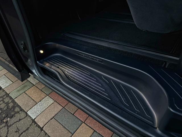 ヴェルファイア ２．５Ｚ　本州仕入／８人乗２列目ベンチ／両側電動スライドＤ／アルパインＢＩＧＸナビ＆１０．１型フリップダウンモニター／バックカメラ／Ｂｌｕｅｔｏｏｔｈ／ドラレコ／後期１８インチＡＷ／ＬＥＤヘッド＆フォグ／ＥＴＣ（69枚目）