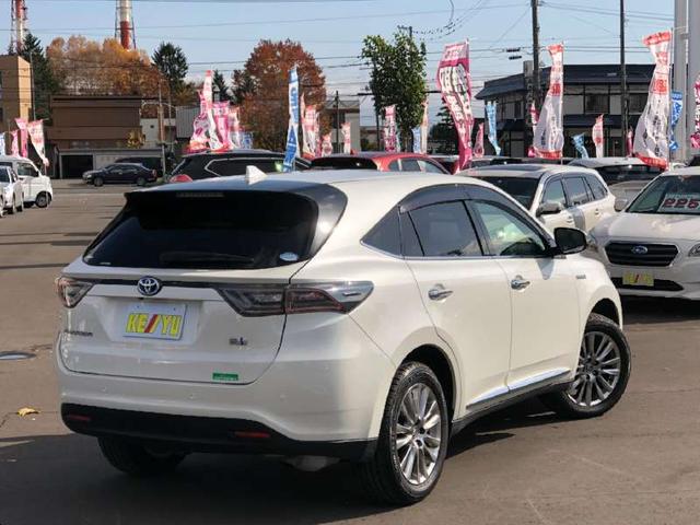プレミアムアドバンスドPKG 4WD 純正9インチナビ 禁煙(2枚目)
