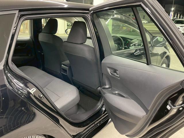 カローラツーリング ハイブリッド X 4WD 寒冷地仕様 8インチ純正ディスプレイオーディオ フルセグTV Bluetooth バックカメラ 衝突被害軽減ブレーキ コーナーセンサー レーダークルーズコントロール ETC2.0 冬タイヤ付(17枚目)