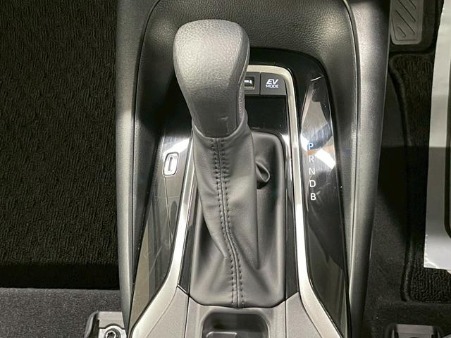 カローラツーリング ハイブリッド X 4WD 寒冷地仕様 8インチ純正ディスプレイオーディオ フルセグTV Bluetooth バックカメラ 衝突被害軽減ブレーキ コーナーセンサー レーダークルーズコントロール ETC2.0 冬タイヤ付(28枚目)