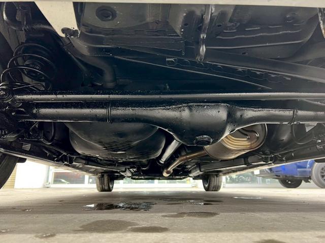 タント カスタムＲＳスタイルセレクション　４ＷＤ　ＳＤナビ　バックカメラ　フルセグＴＶ　Ｂｕｌｅｔｏｏｔｈ　ＵＳＢ　両側電動スライドドア　衝突被害軽減ブレーキ　クルーズコントロール　シートヒーター　ドライブレコーダー　純正アルミ　ワンオーナー（6枚目）