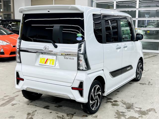 タント カスタムＲＳスタイルセレクション　４ＷＤ　ＳＤナビ　バックカメラ　フルセグＴＶ　Ｂｕｌｅｔｏｏｔｈ　ＵＳＢ　両側電動スライドドア　衝突被害軽減ブレーキ　クルーズコントロール　シートヒーター　ドライブレコーダー　純正アルミ　ワンオーナー（7枚目）