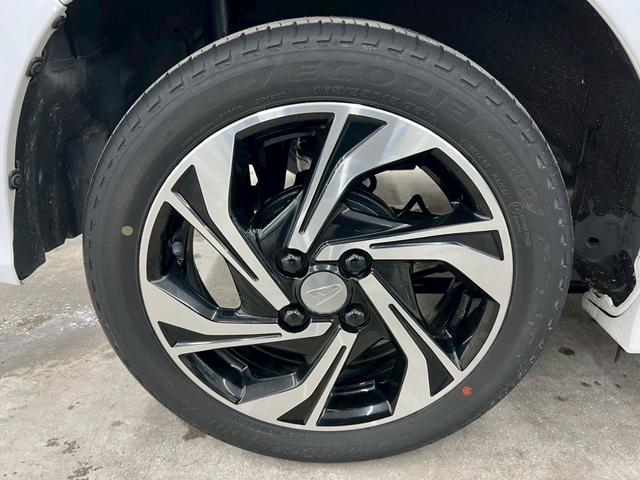 タント カスタムＲＳスタイルセレクション　４ＷＤ　ＳＤナビ　バックカメラ　フルセグＴＶ　Ｂｕｌｅｔｏｏｔｈ　ＵＳＢ　両側電動スライドドア　衝突被害軽減ブレーキ　クルーズコントロール　シートヒーター　ドライブレコーダー　純正アルミ　ワンオーナー（40枚目）