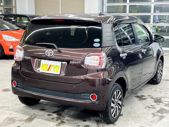 パッソ モーダ Gパッケージ 4WD 寒冷地仕様 純正エンジンスターター 純正ナビ バックカメラ フルセグTV Buletooth DVD シートヒーター 衝突被害軽減ブレーキ 前後ドライブレコーダー 純正アルミホイール 禁煙車(4枚目)