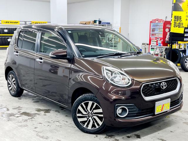 パッソ モーダ Gパッケージ 4WD 寒冷地仕様 純正エンジンスターター 純正ナビ バックカメラ フルセグTV Buletooth DVD シートヒーター 衝突被害軽減ブレーキ 前後ドライブレコーダー 純正アルミホイール 禁煙車(7枚目)