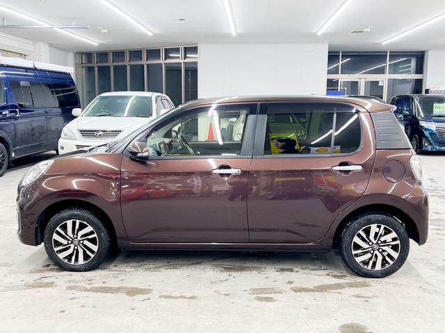 パッソ モーダ Gパッケージ 4WD 寒冷地仕様 純正エンジンスターター 純正ナビ バックカメラ フルセグTV Buletooth DVD シートヒーター 衝突被害軽減ブレーキ 前後ドライブレコーダー 純正アルミホイール 禁煙車(12枚目)