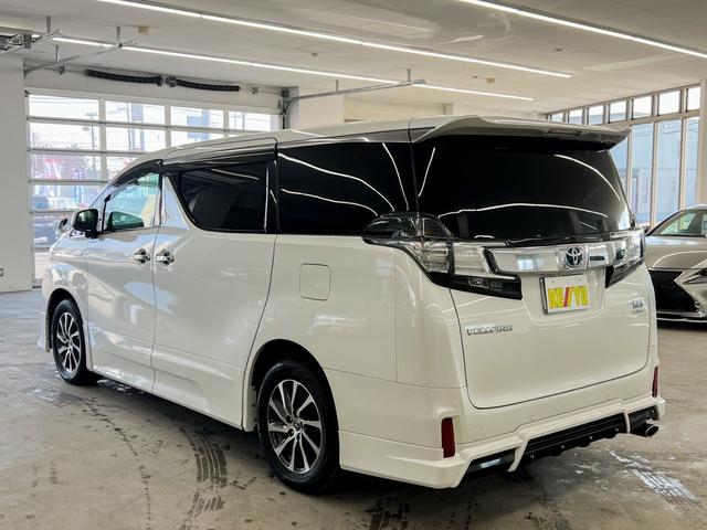 ヴェルファイアハイブリッド ＺＲ　Ｇエディション　４ＷＤ　モデリスタフルエアロ　アルパイン１０インチナビ　フルセグＴＶ　Ｂｌｕｅｔｏｏｔｈ　ＤＶＤ　フリップダウンモニター　デジタルインナーミラー型ドラレコ　レザーシート　シートヒーター　１００Ｖ電源（8枚目）