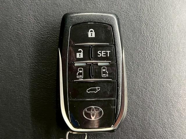 ヴェルファイアハイブリッド ＺＲ　Ｇエディション　４ＷＤ　モデリスタフルエアロ　アルパイン１０インチナビ　フルセグＴＶ　Ｂｌｕｅｔｏｏｔｈ　ＤＶＤ　フリップダウンモニター　デジタルインナーミラー型ドラレコ　レザーシート　シートヒーター　１００Ｖ電源（44枚目）