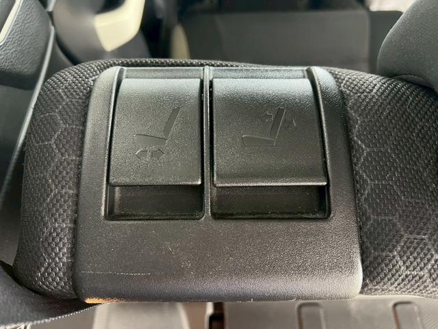 クロスビー ハイブリッドＭＺ　４ＷＤ　８インチナビ　ナビ連動型ドライブレコーダー　フルセグＴＶ　ＤＶＤ　Ｂｌｕｅｔｏｏｔｈ　バックカメラ　衝突被害軽減ブレーキ　コーナーセンサー　クルーズコントロール　シートヒーター　ＥＴＣ　禁煙車（23枚目）