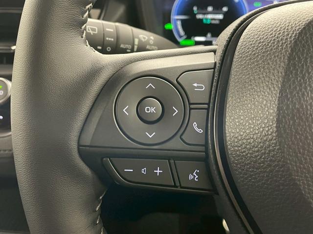 カローラクロス ＧＲスポーツ　４ＷＤ　後期型　登録済未使用車　寒冷地仕様　パノラマルーフ　１０．５インチ純正ナビ　フルセグＴＶ　Ｂｌｕｅｔｏｏｔｈ　アラウンドビューモニター　トヨタチームメイト　衝突被害軽減ブレーキ（27枚目）