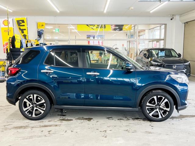 ロッキー プレミアム　４ＷＤ　寒冷地仕様　ＡＬＰＩＮＥ９インチナビ　アラウンドビューモニター　フルセグＴＶ　Ｂｕｌｅｔｏｏｔｈ　ハーフレザーシート　衝突被害軽減ブレーキ　レーンキープアシスト　ナビ連動ドライブレコーダー（11枚目）