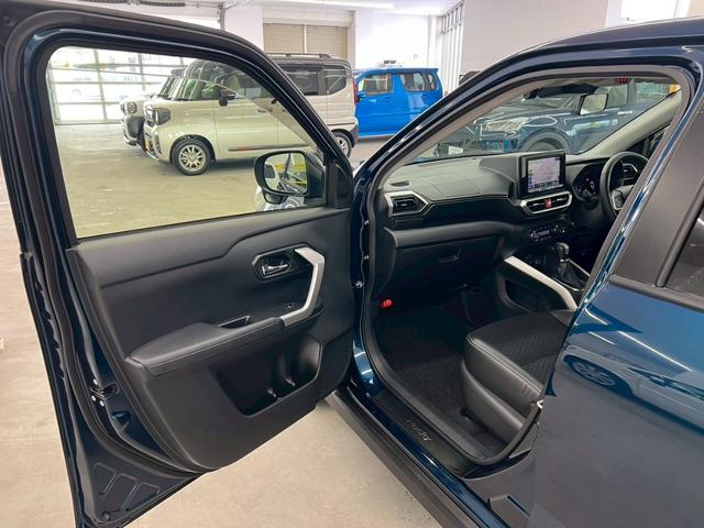 ロッキー プレミアム　４ＷＤ　寒冷地仕様　ＡＬＰＩＮＥ９インチナビ　アラウンドビューモニター　フルセグＴＶ　Ｂｕｌｅｔｏｏｔｈ　ハーフレザーシート　衝突被害軽減ブレーキ　レーンキープアシスト　ナビ連動ドライブレコーダー（15枚目）