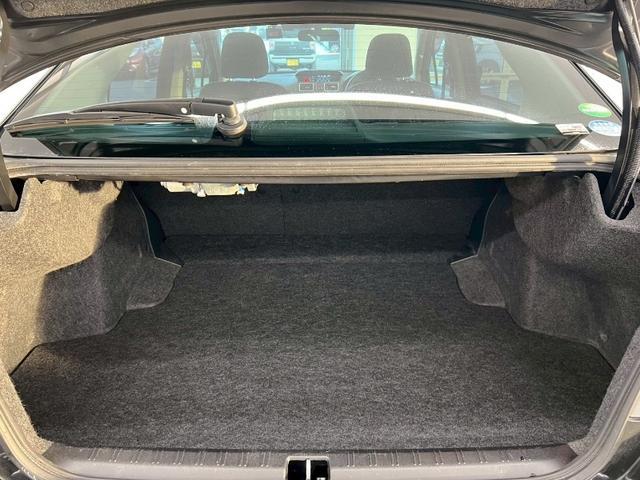 インプレッサＧ４ ２．０ｉアイサイト　４ＷＤ　寒冷地仕様　純正７インチナビ　バックカメラ　フルセグＴＶ　Ｂｌｕｅｔｏｏｔｈ　ＤＶＤ　ＵＳＢ　衝突被害軽減ブレーキ　レーダークルーズコントロール　コーナーセンサー　レーンキープアシスト　ＥＴＣ（20枚目）