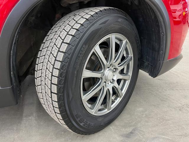 20X エマージェンシーブレーキパッケージ 4WD アラウンドビューモニター 衝突軽減装置 カプロンシート シートヒーター エンジンスターター SDナビ DVD再生可能 Bluetooth ビルトインETC スマートキー アイドリングストップ(14枚目)