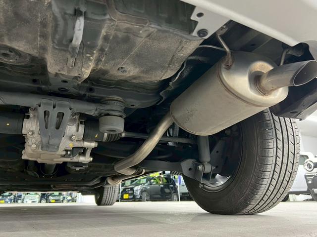 ヴェゼル Ｇ　４ＷＤ　寒冷地仕様　純正エンジンスターター　純正９インチナビ　フルセグＴＶ　Ｂｌｕｅｔｏｏｔｈ　バックカメラ　衝突被害軽減ブレーキ　シートヒーター　前後ドライブレコーダー　冬タイヤ付　ワンオーナー（43枚目）