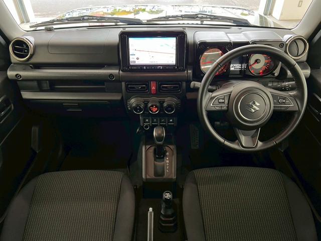 ジムニー ＸＣ　４ＷＤ　純正８インチナビ　フルセグＴＶ　Ｂｌｕｅｔｏｏｔｈ　ＣＤ　ＤＶＤ　クルーズコントロール　シートヒーター　衝突被害軽減ブレーキ　レーンキープアシスト　ドライブレコーダー　ＬＥＤヘッドライト（5枚目）