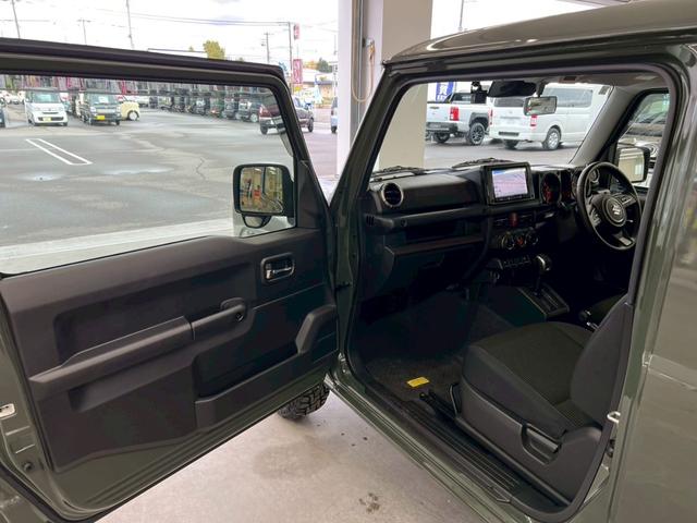 ジムニー ＸＣ　４ＷＤ　純正８インチナビ　フルセグＴＶ　Ｂｌｕｅｔｏｏｔｈ　ＣＤ　ＤＶＤ　クルーズコントロール　シートヒーター　衝突被害軽減ブレーキ　レーンキープアシスト　ドライブレコーダー　ＬＥＤヘッドライト（15枚目）